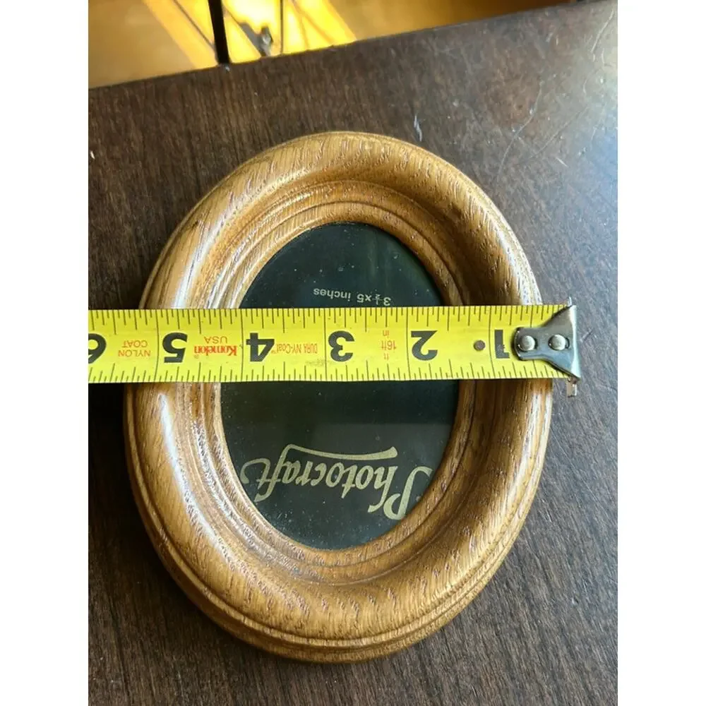 vintage Photocraft natural wood oval picture frame  3.5
